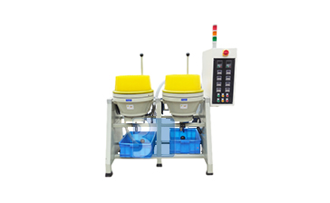 高精密流動(dòng)式光飾機(jī)